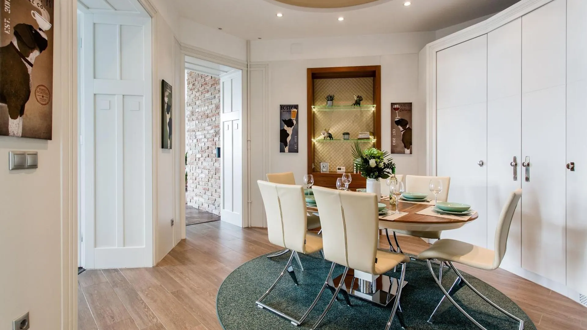 Luxurious Danubeside Apartment For 6 Βουδαπέστη 0*,  Ουγγαρία